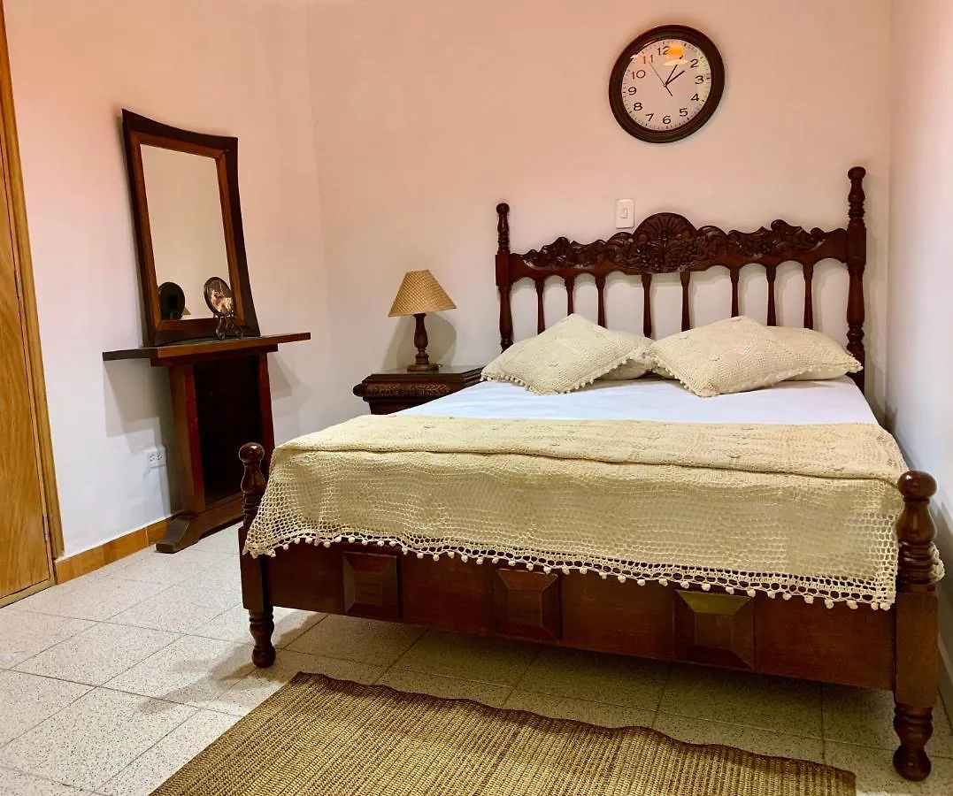 Casa Grande Apartment Medellin Homestay