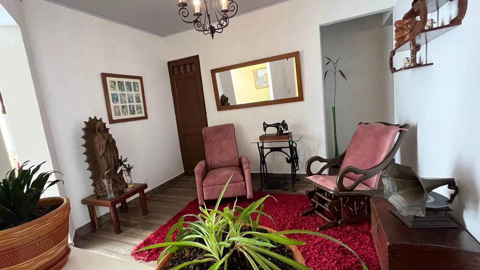 Casa Grande Apartment Medellin Homestay